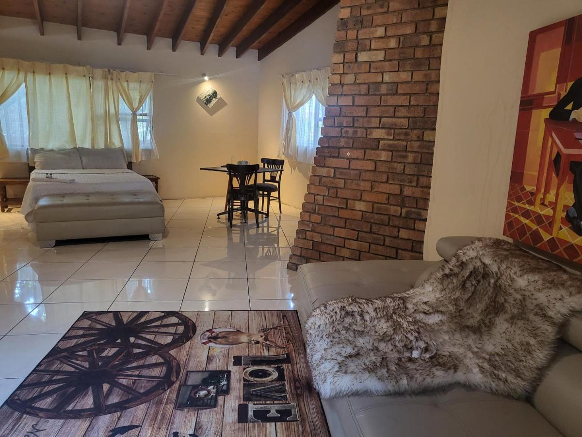 Albatrossways Lodge Sandton Zewnętrze zdjęcie
