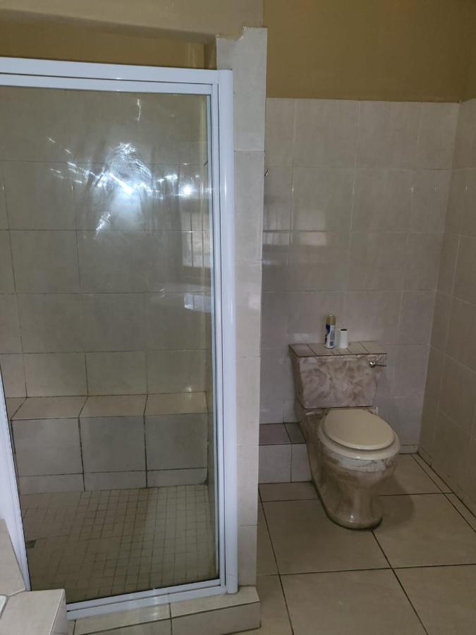 Albatrossways Lodge Sandton Zewnętrze zdjęcie